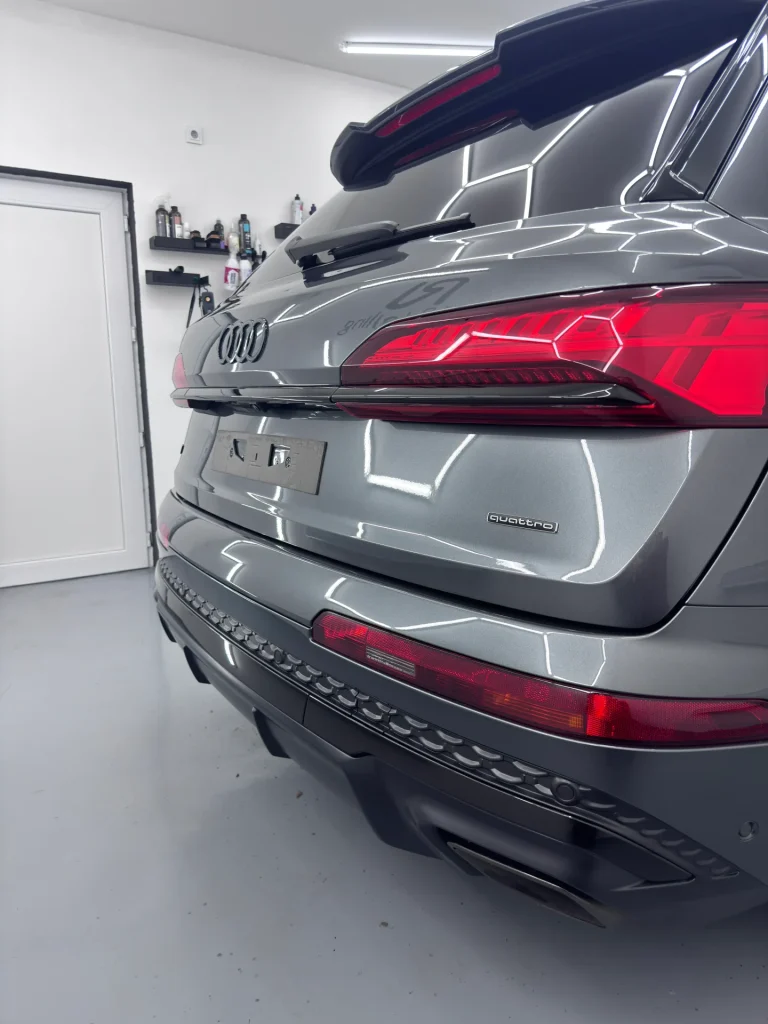 Audi Q7 výsledek leštění laku před aplikací keramické ochrany